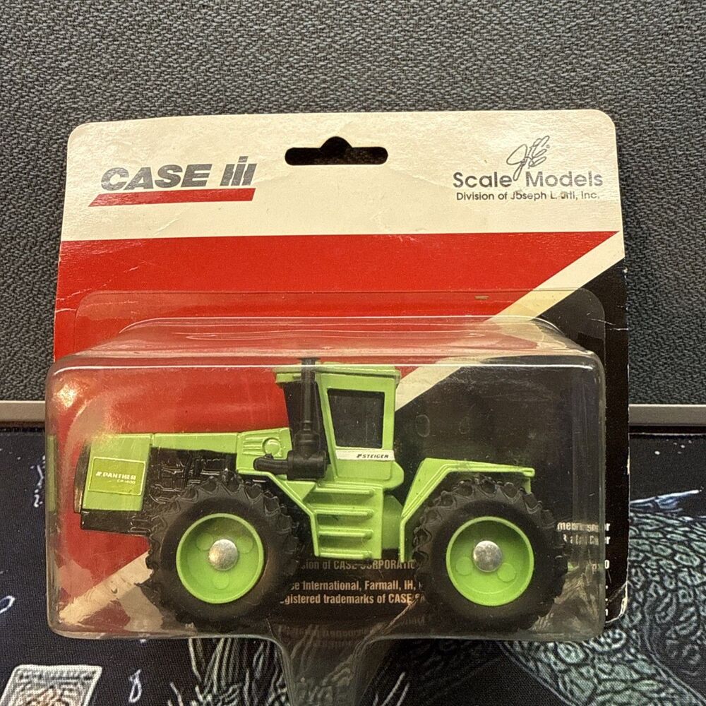 1/64 Steiger Panther CP 1400 tractor MIB Country Classics By Scale Models